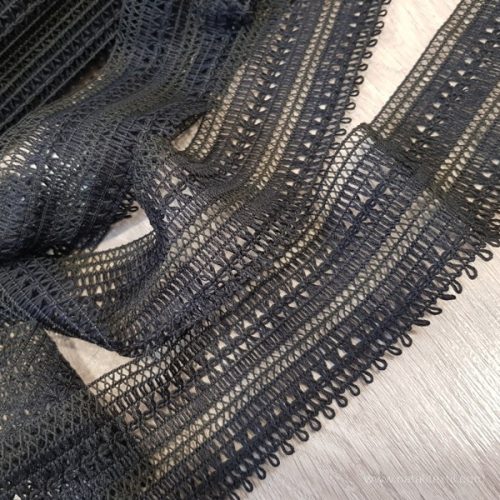 Fekete kevertszálas csipke 67 mm széles